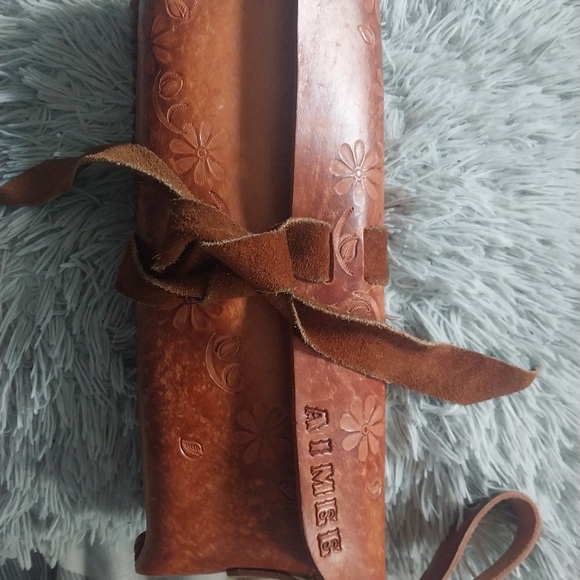 AIMEE ROLL UP PURSE 👛 - Picture 14 of 16